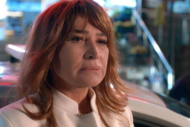 Sandık Kokusu'nun 'Filiz'i Demet Akbağ'dan çarpıcı itiraf. Vücudundaki en sevmediği yeri açıkladı - Resim: 29